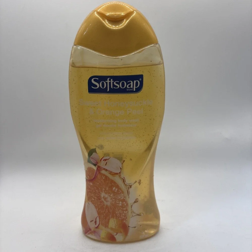 Softsoap Sweet Honeysuckle & Orange Peel Moisturizing Body Wash 18 fl oz.
